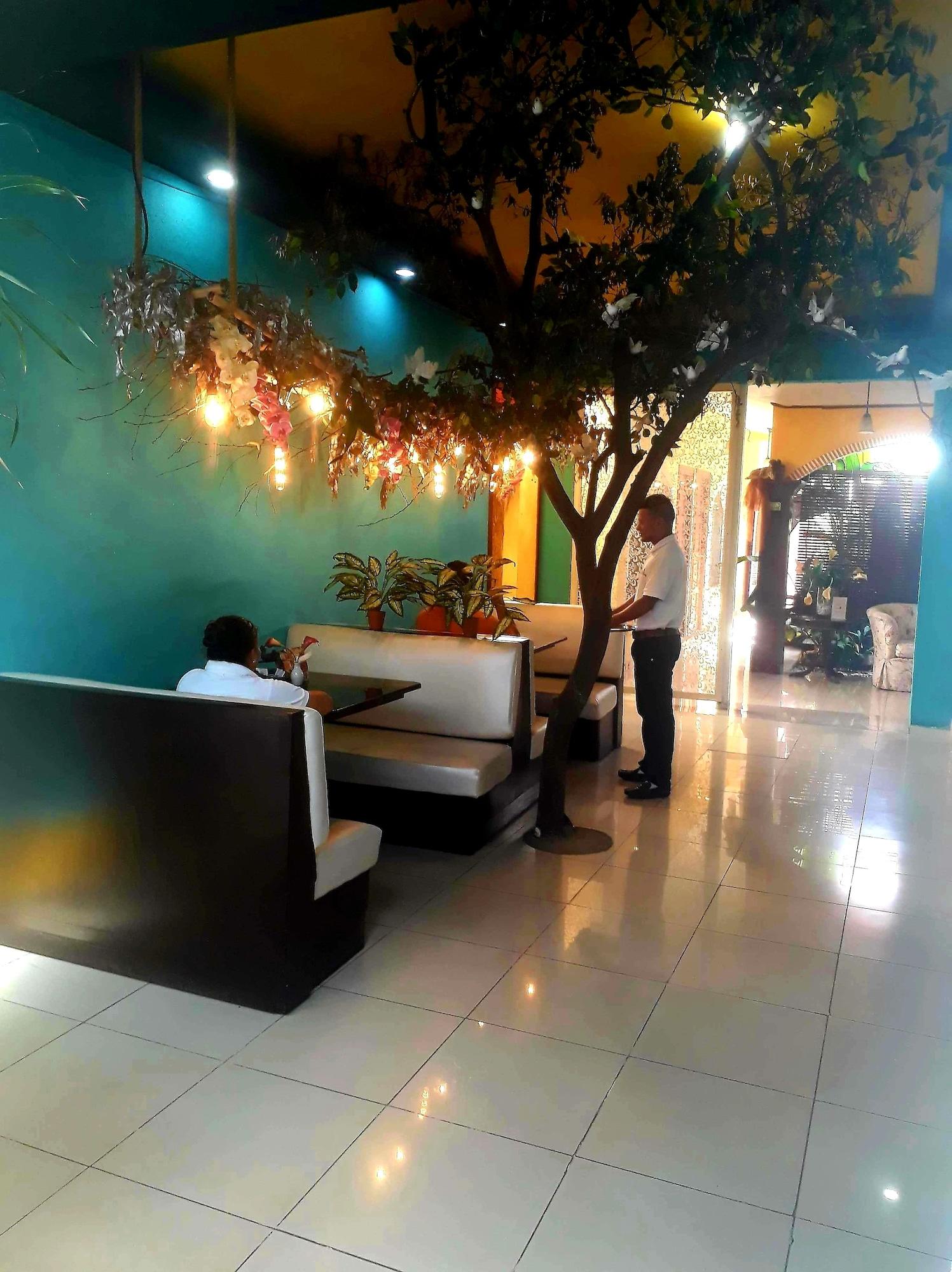 Hotel Aloha Managua Esterno foto