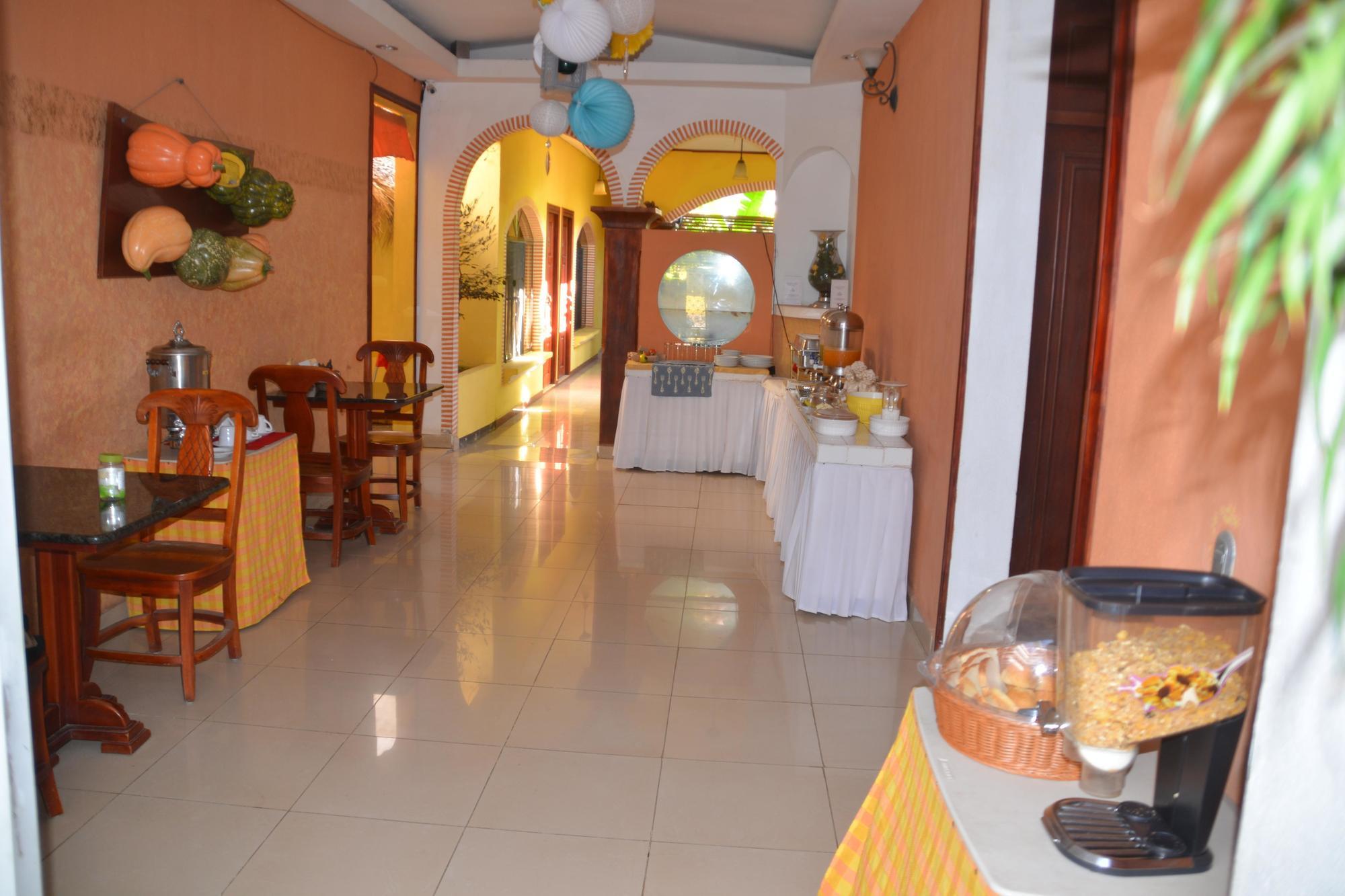 Hotel Aloha Managua Esterno foto