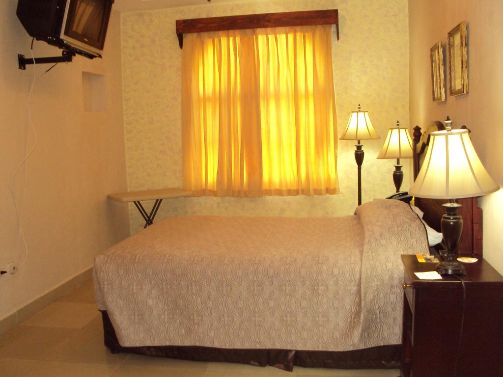 Hotel Aloha Managua Esterno foto